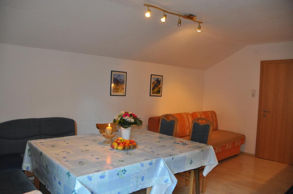 Appartements Pfausler 외치 외부 사진